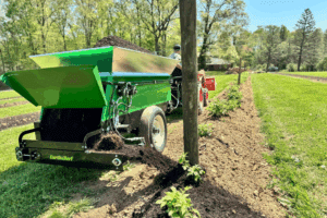 320H with Side Conveyor